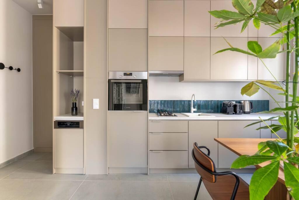 Premium Apartments In Paleo Faliro By Upstreet Атина Екстериор снимка